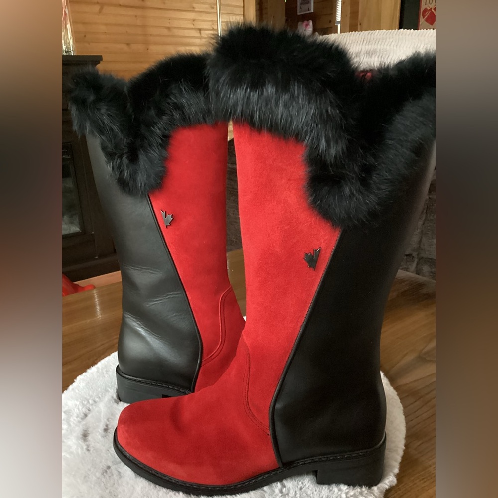 Pajar Red and Black Winter Boots with real Rabbit Fur Made in 🇨🇦🍁